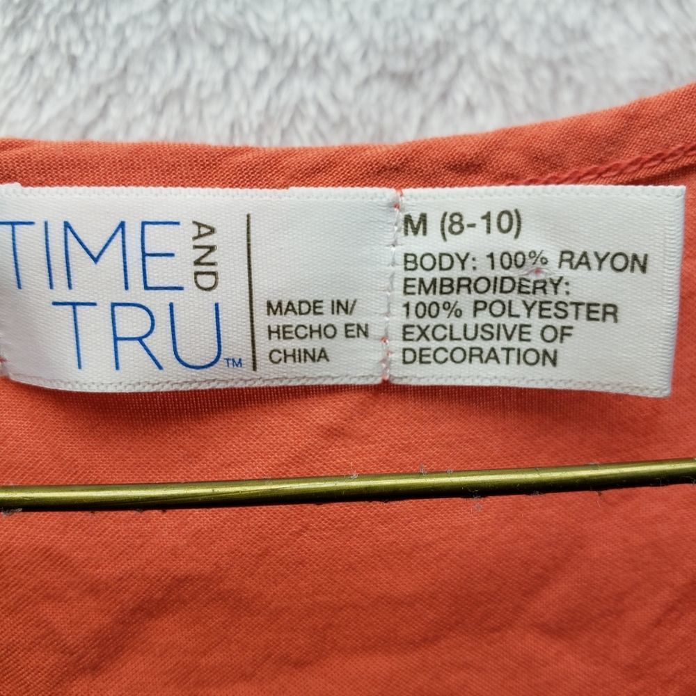 Time And Tru Blouse - Picture 3 of 3